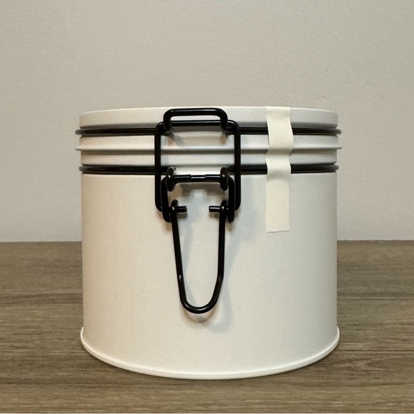 NEW RARE Chanel N°5 The Bath Tablet Factory 5 Collection Tin 10 Tabs/Bag/Booklet - Picture 7 of 17